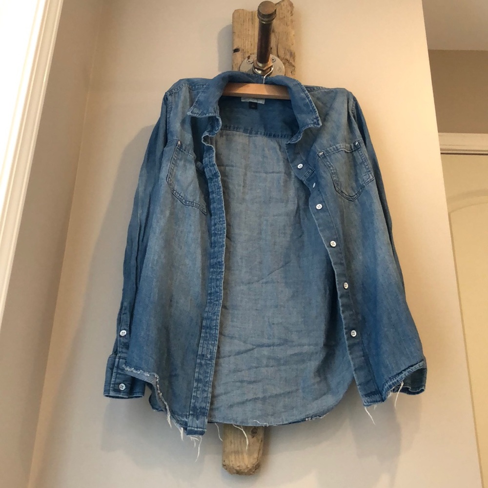 Women’s Jean button up shirt